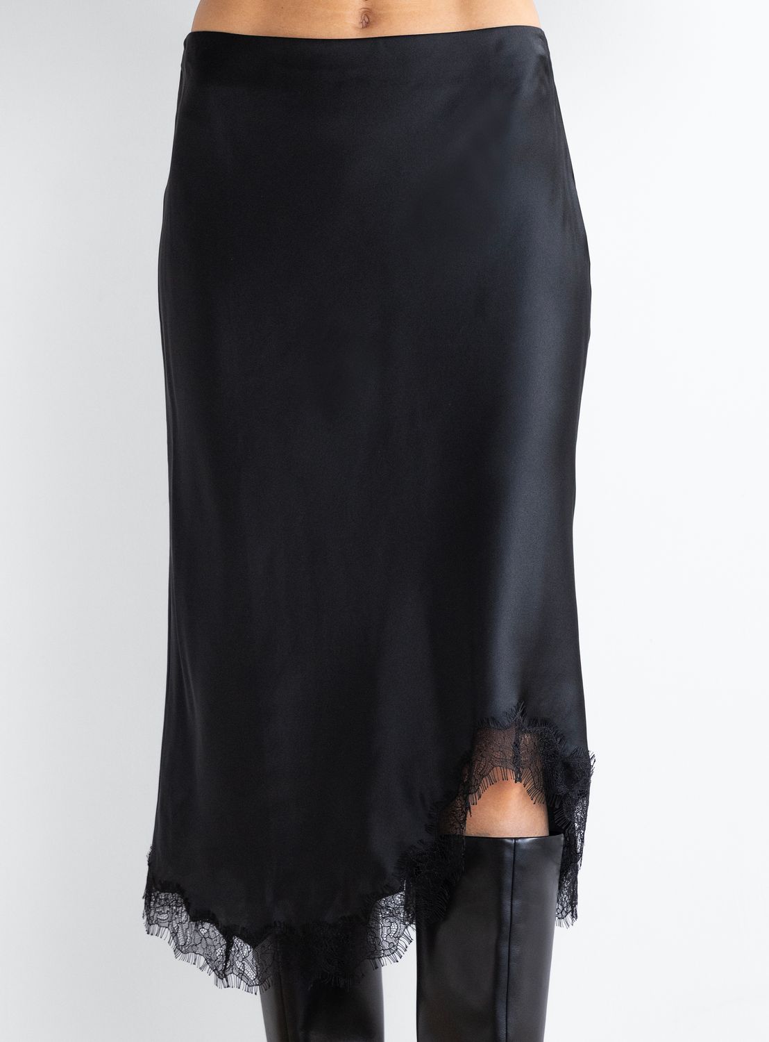 GO LACEY LE SKIRT, Color: BLACK, SIZE: XS