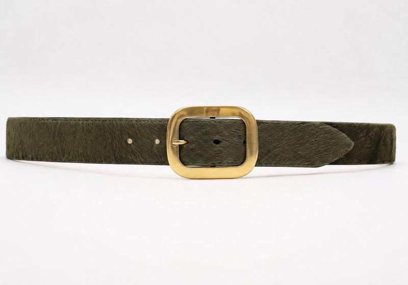 BRUSHED GOLD BUCKLE