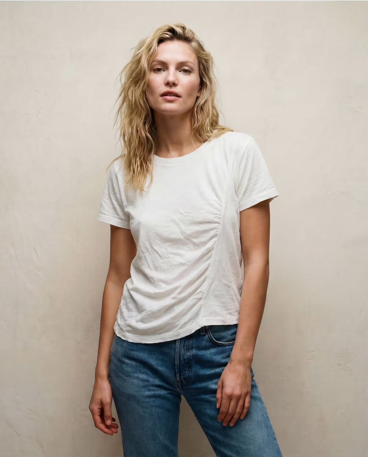 SUPIMA SLUB JERSEY S/S BIASED RUCHED TOP, Color: WHITE, SIZE: XS