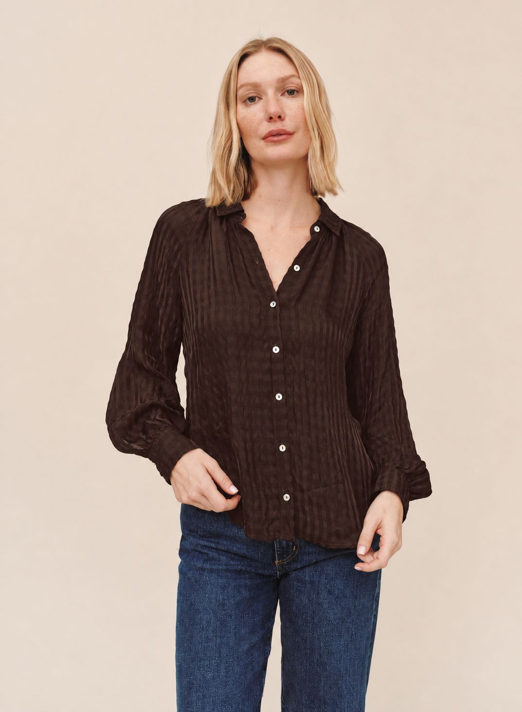 FLOWY RAGLAN SLEEVE SHIRT, Color: MOCHA, SIZE: XS