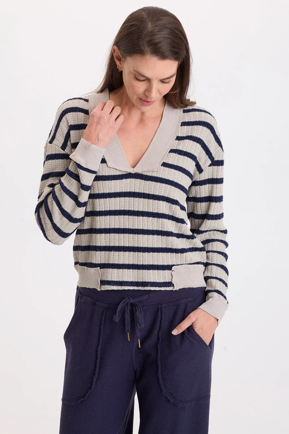 FONZ STRIPE V-NECK TOP, Color: WHITECAP PIGMENT, SIZE: XS