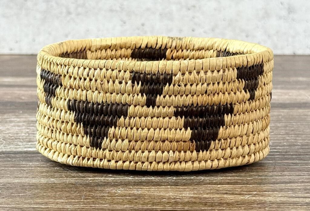 Papago Native American Indian Basket