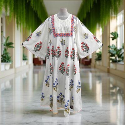 Meheq Dress 150 AED