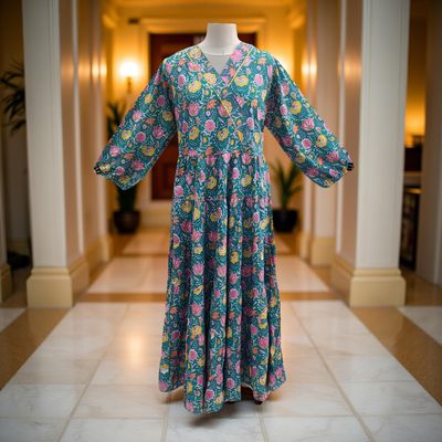 Shafna Dress 150 AED