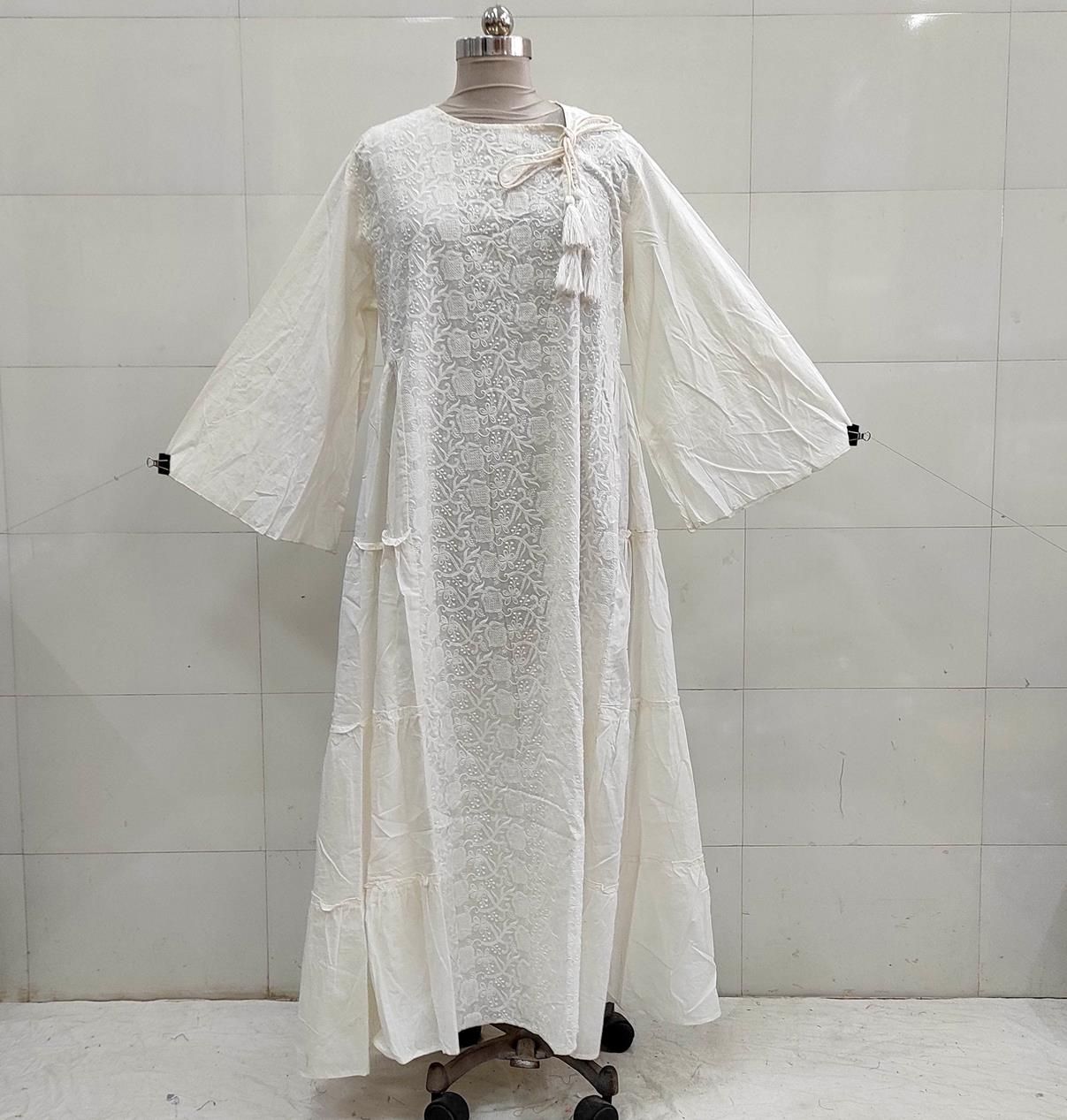 L/XL Cindrella embroidery Cotton Dress 57" Long Jalabiya
