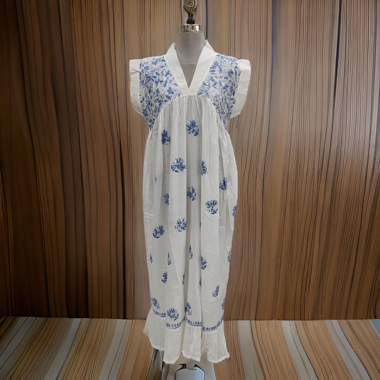 S/M Amani Embroidery Cotton Dress 57" Short Sleeves Jalabiya