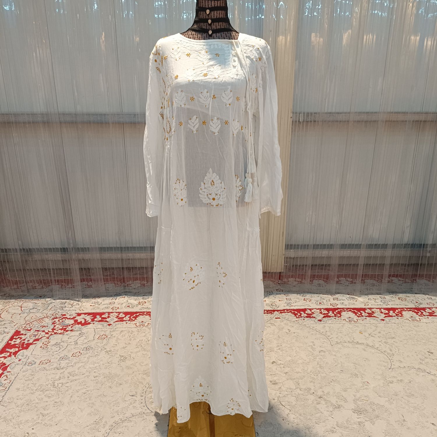 L/XL Cindrella embroidery Cotton Dress 57" Long Jalabiya