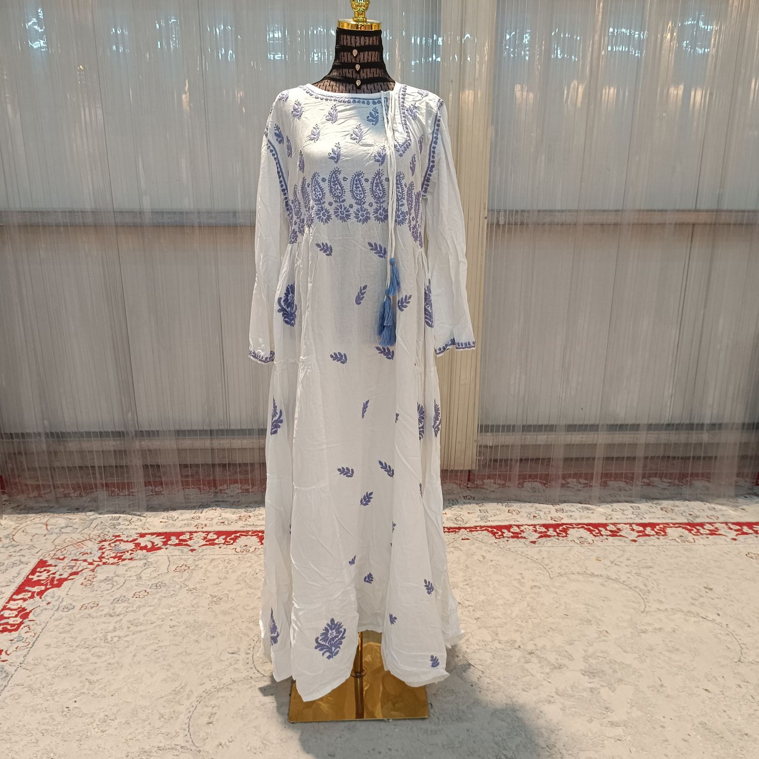 L/XL Cindrella embroidery Cotton Dress 57" Long Jalabiya