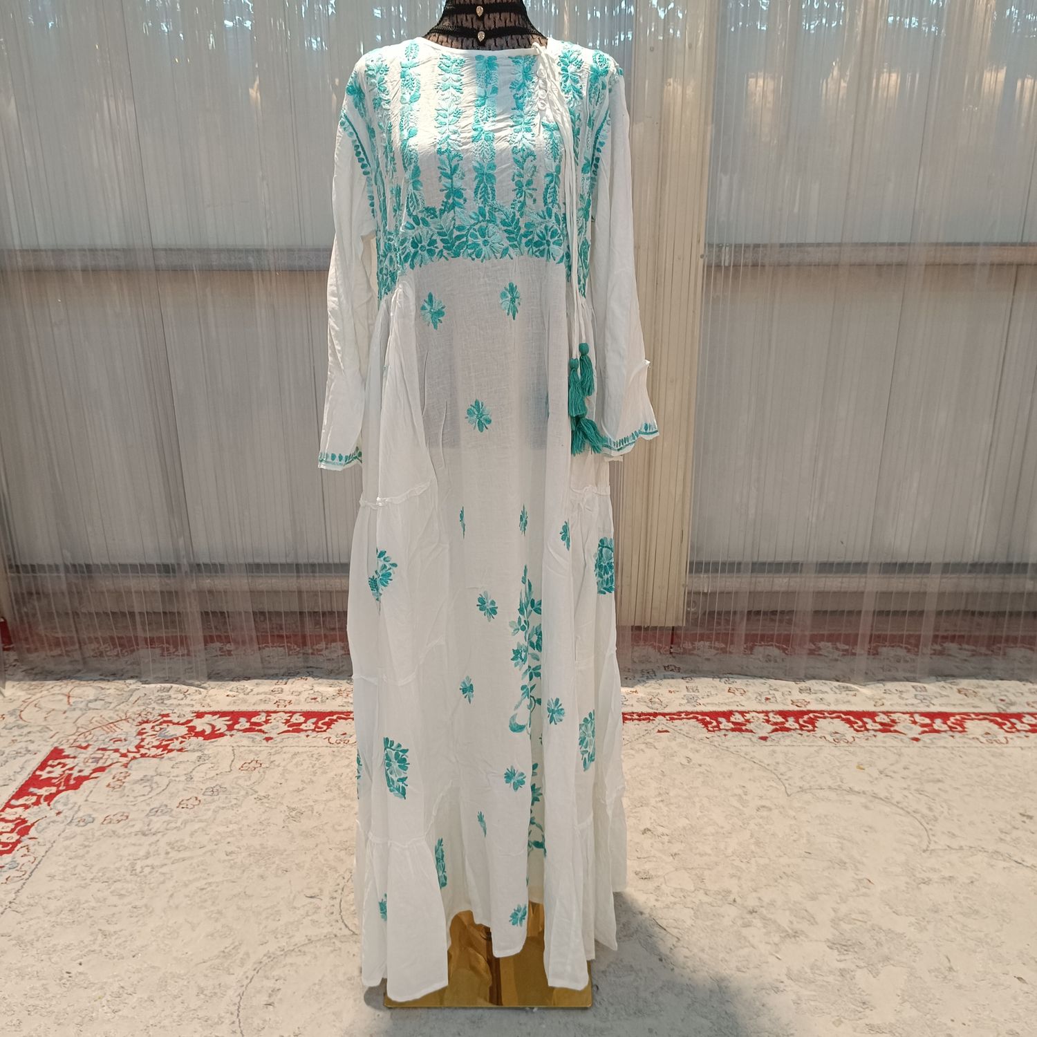 L/XL Cindrella embroidery Cotton Dress 57" Long Jalabiya