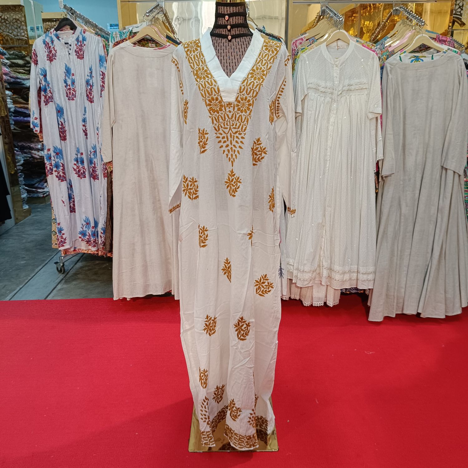 L/XL Teena Embroidery White Cotton Dress 57" Long Jalabiya