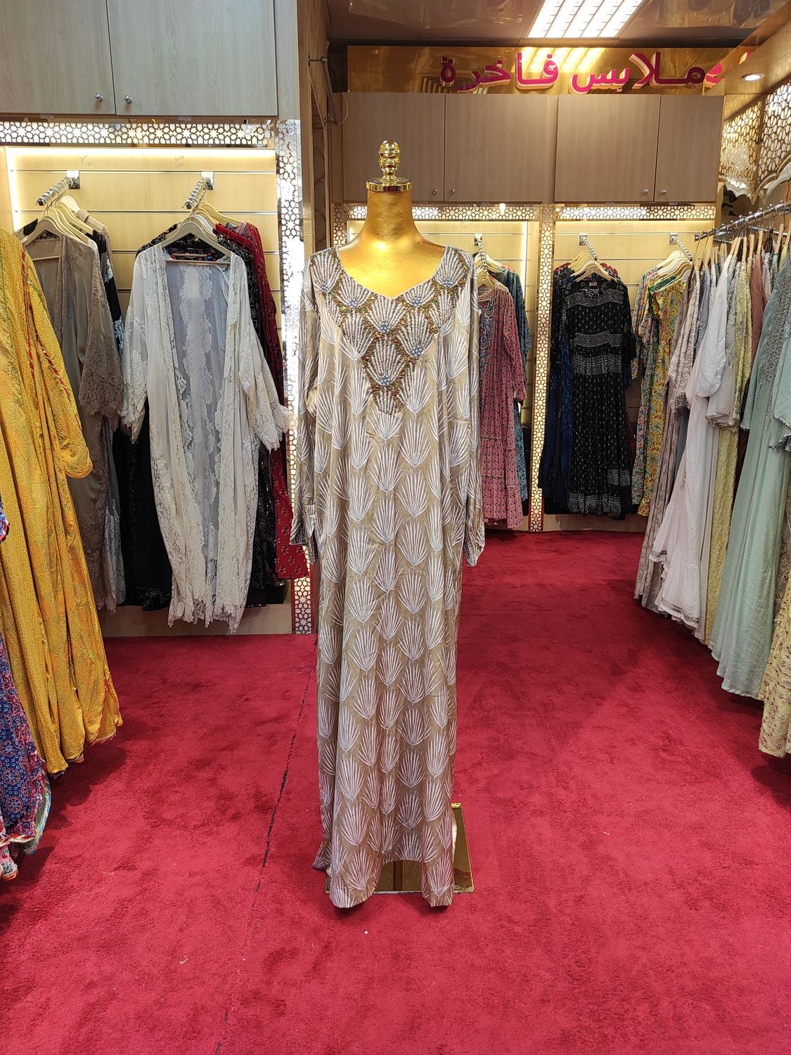 L/XL Hareer Khayaat Mukhawar Ready to wear 57"Long