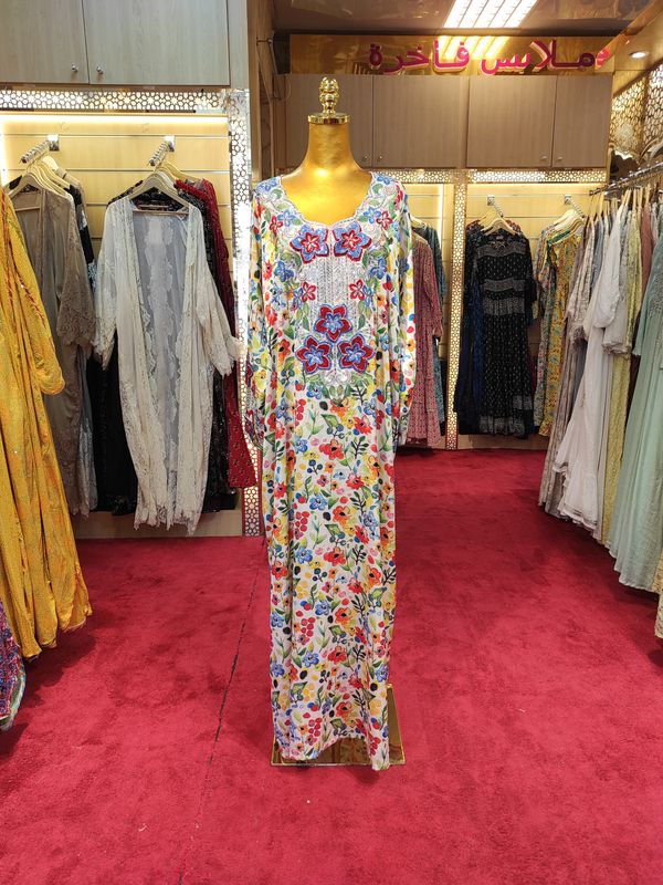 L/XL Hareer Khayaat Mukhawar Ready to wear 56"Long