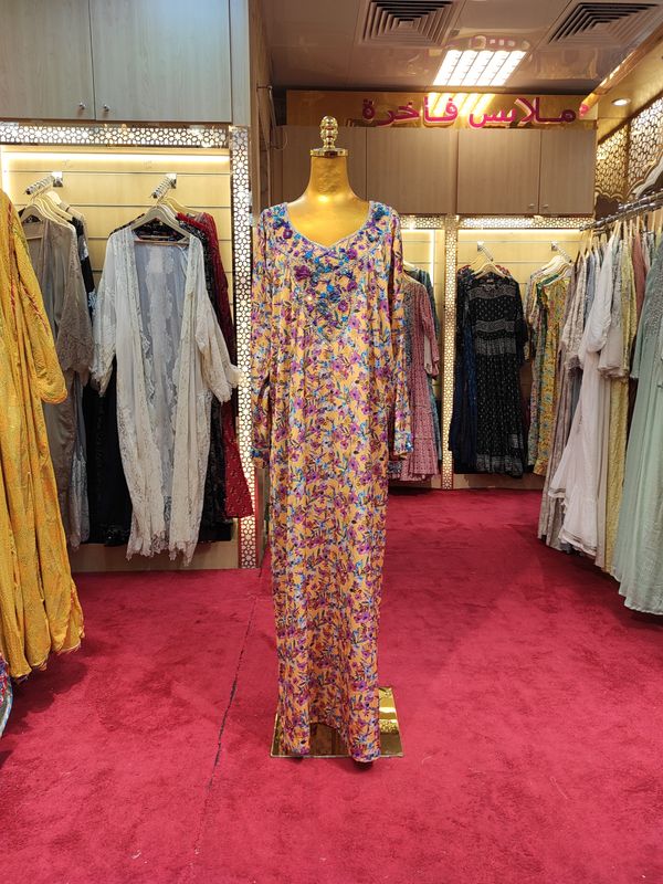 L/XL Hareer Khayaat Mukhawar Ready to wear 56"Long