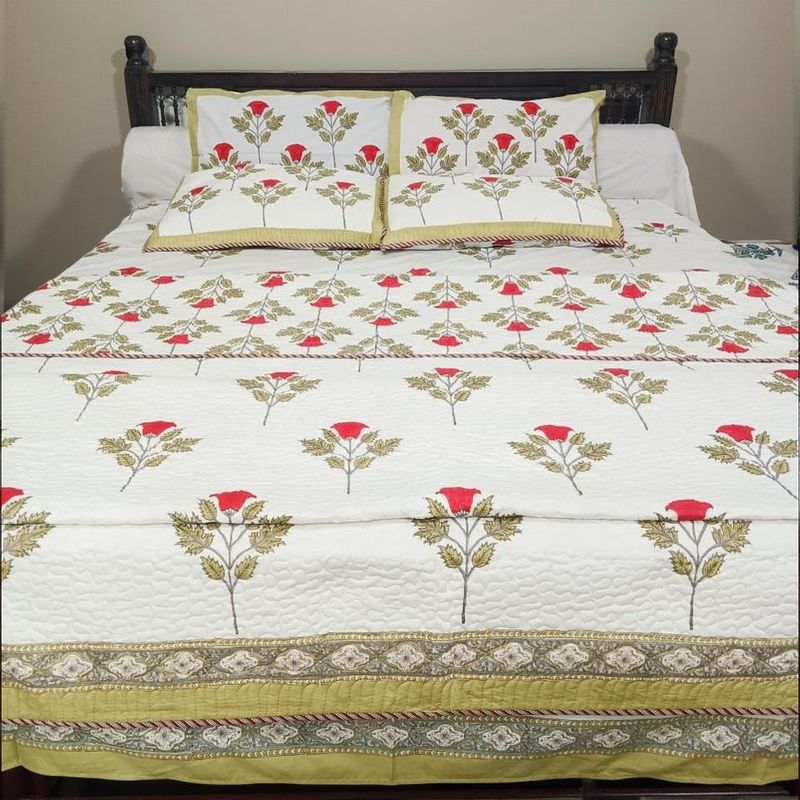 Palm Luxury- King Size Bedding Set: Bedsheet + Bedcover + 4 Pillows