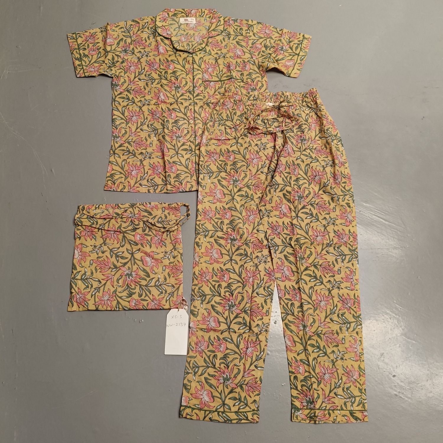 XS-S Cotton Short Sleeves Pajamas Set