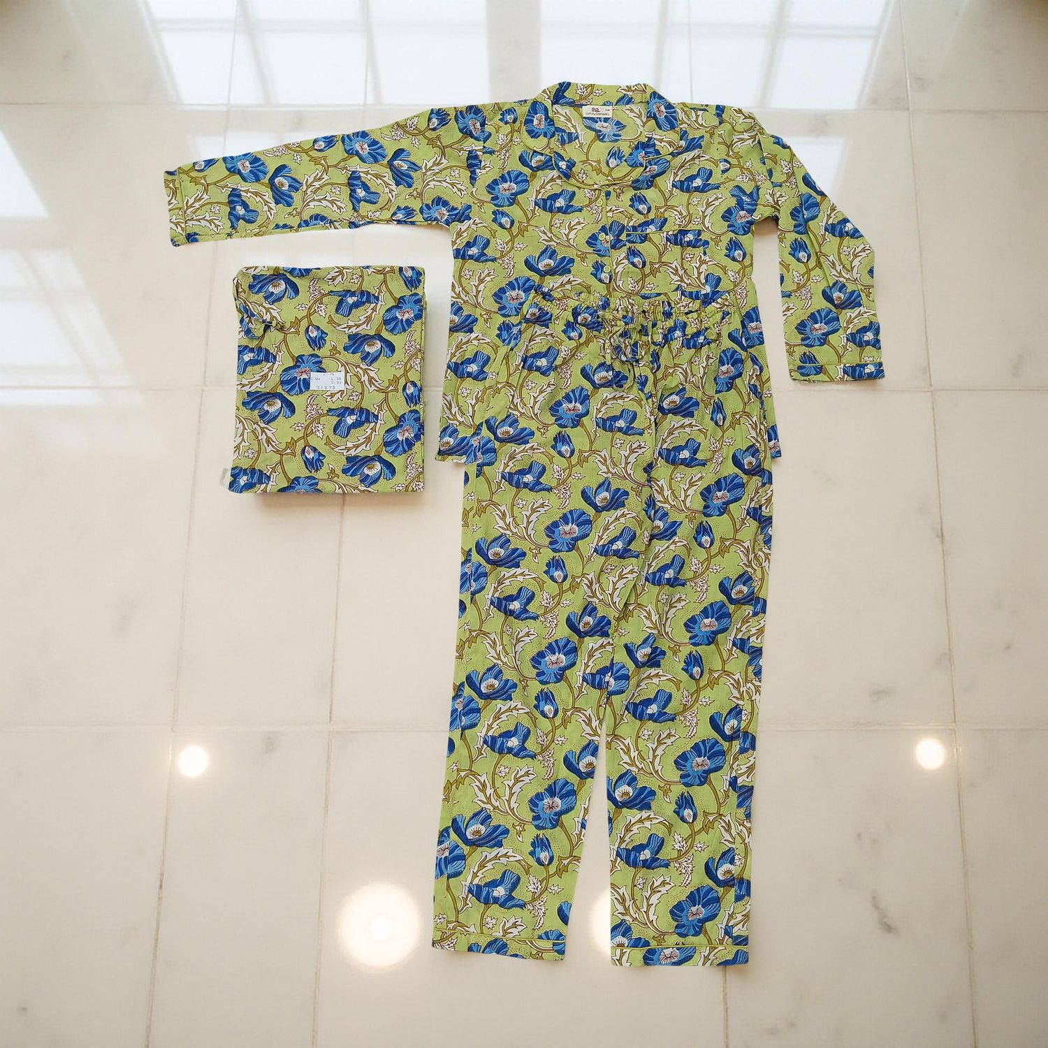 S-M Cotton Full Sleeves Pajamas Set