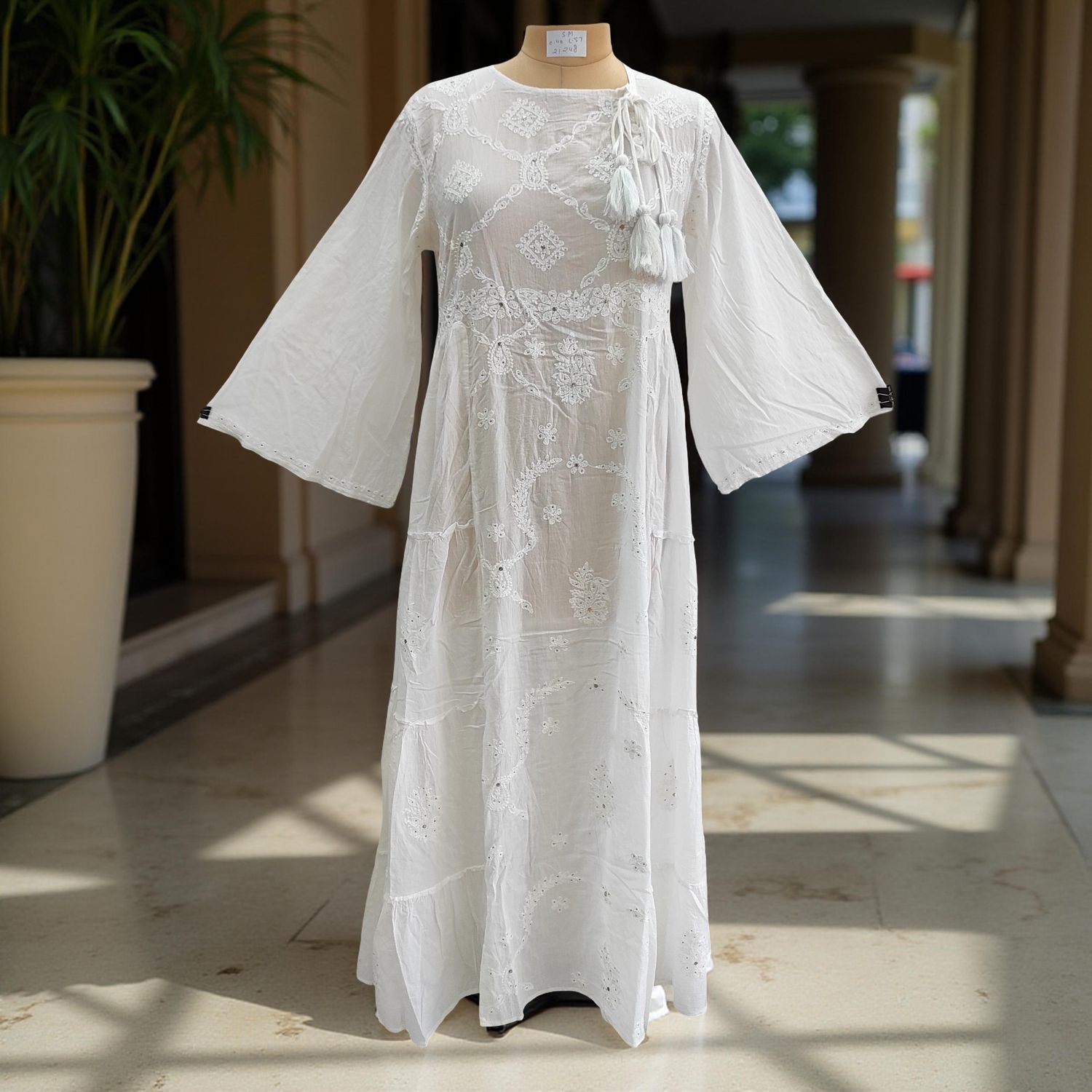 S/M Cindrella Embroidery Cotton Dress 57" Long Jalabiya