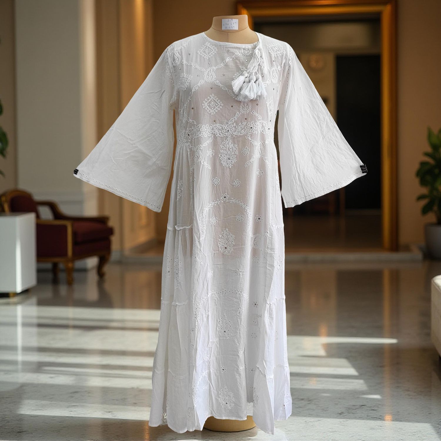 S/M Cindrella Embroidery Cotton Dress 57" Long Jalabiya