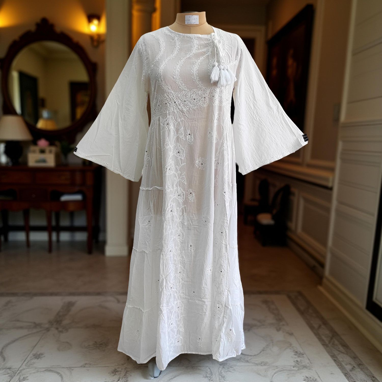 S/M Cindrella Embroidery Cotton Dress 57" Long Jalabiya