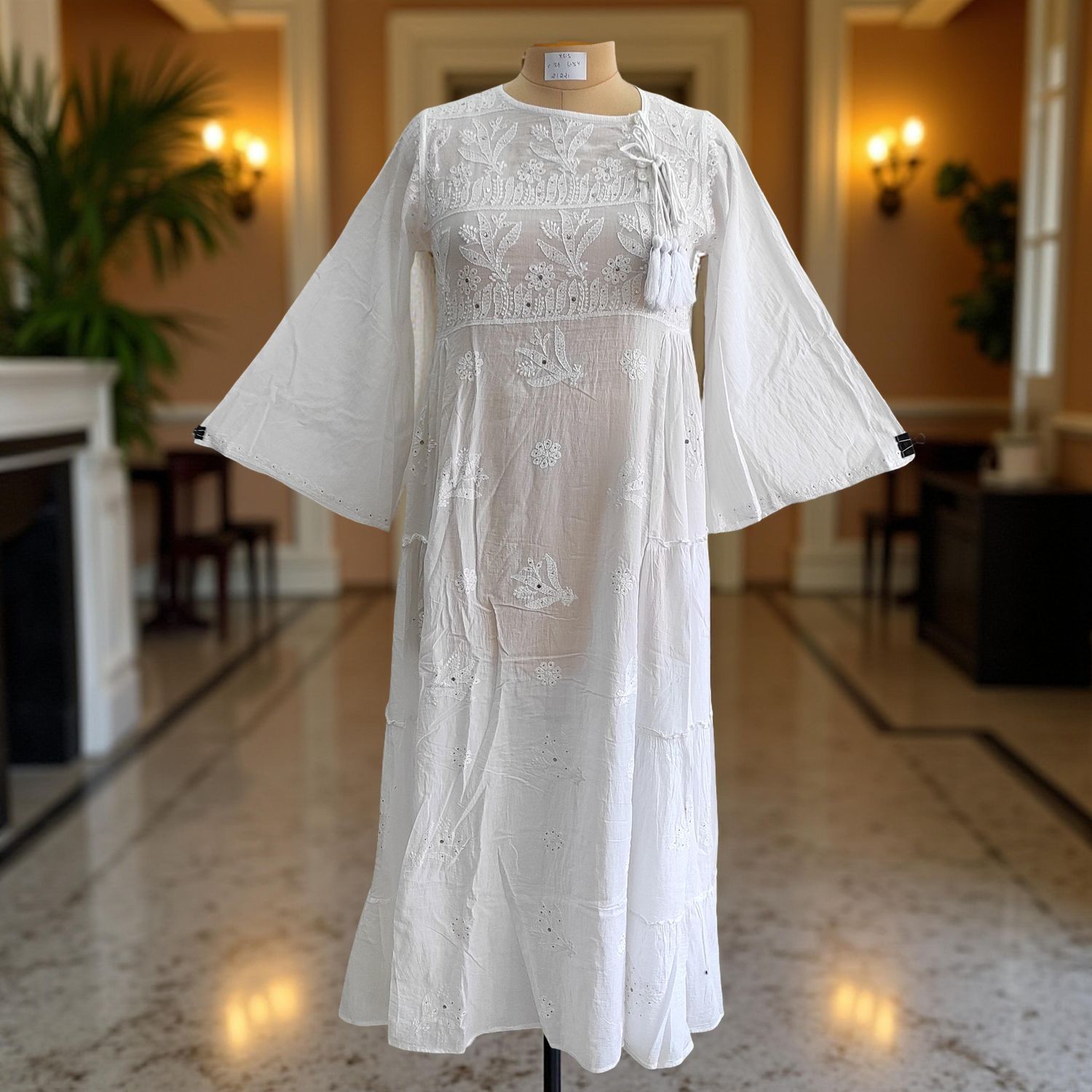 XS/S Embroidery Cindrella White Plain Cotton Dress 54" Long Jalabiya