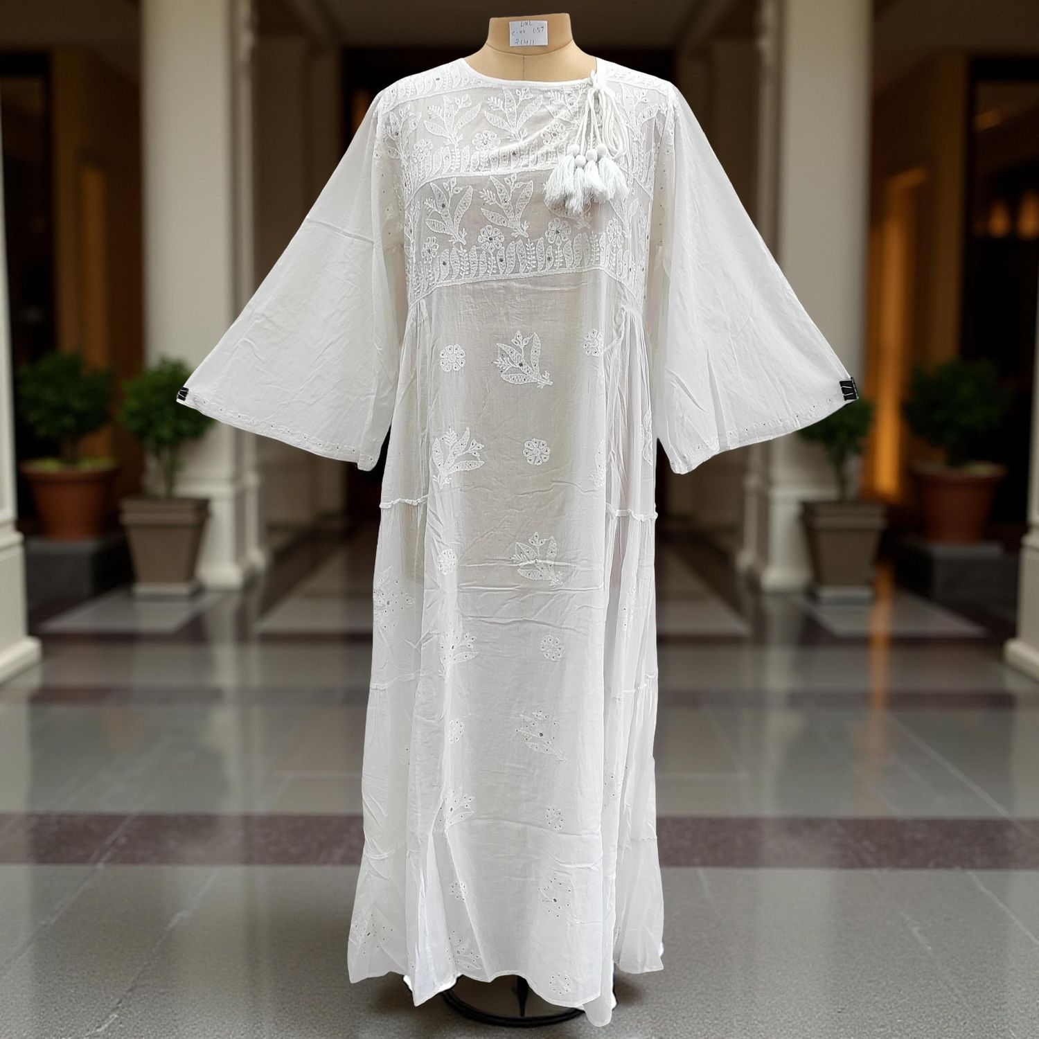 L/XL Cindrella embroidery Cotton Dress 57" Long Jalabiya