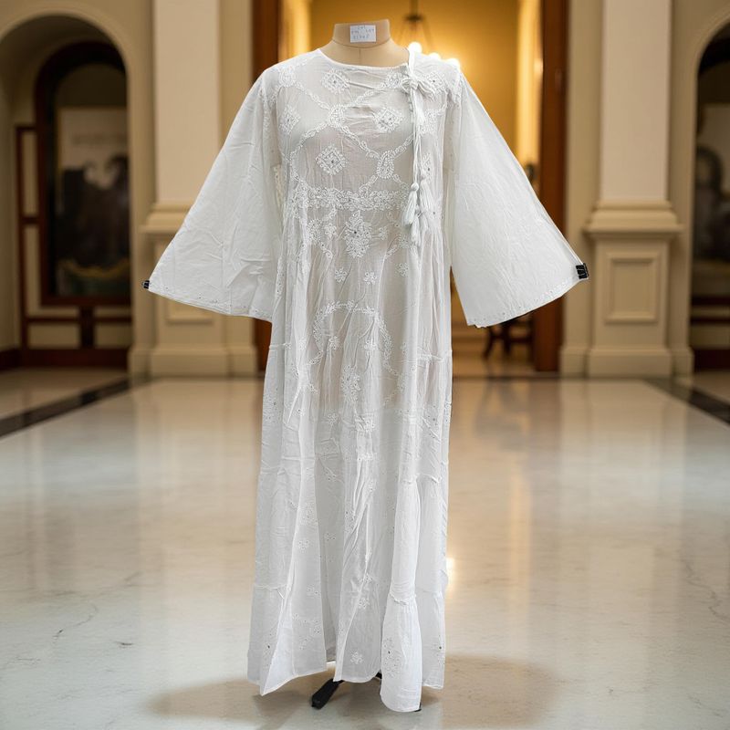 L/XL Cindrella embroidery Cotton Dress 57" Long Jalabiya