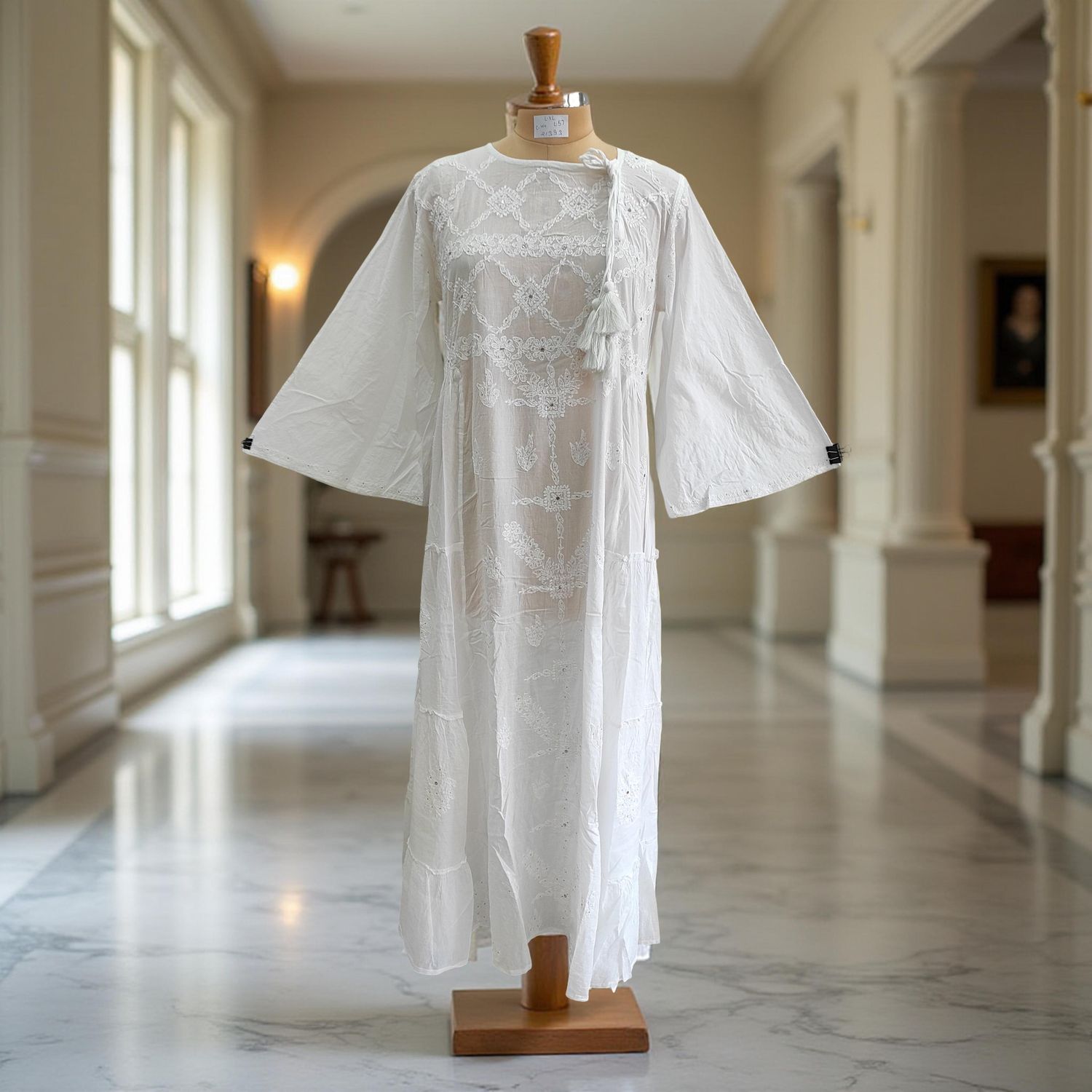 L/XL Cindrella embroidery Cotton Dress 57" Long Jalabiya