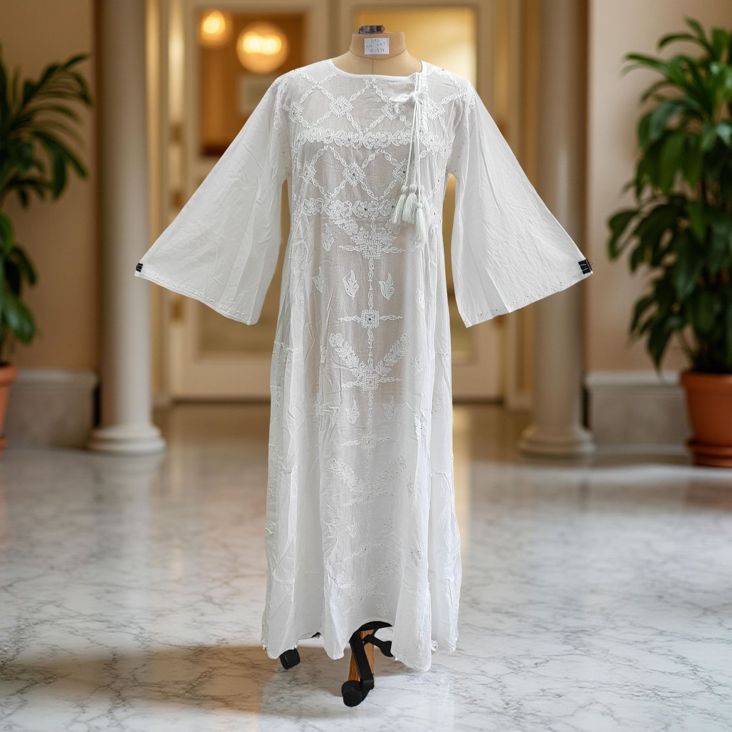 L/XL Cindrella embroidery Cotton Dress 57" Long Jalabiya