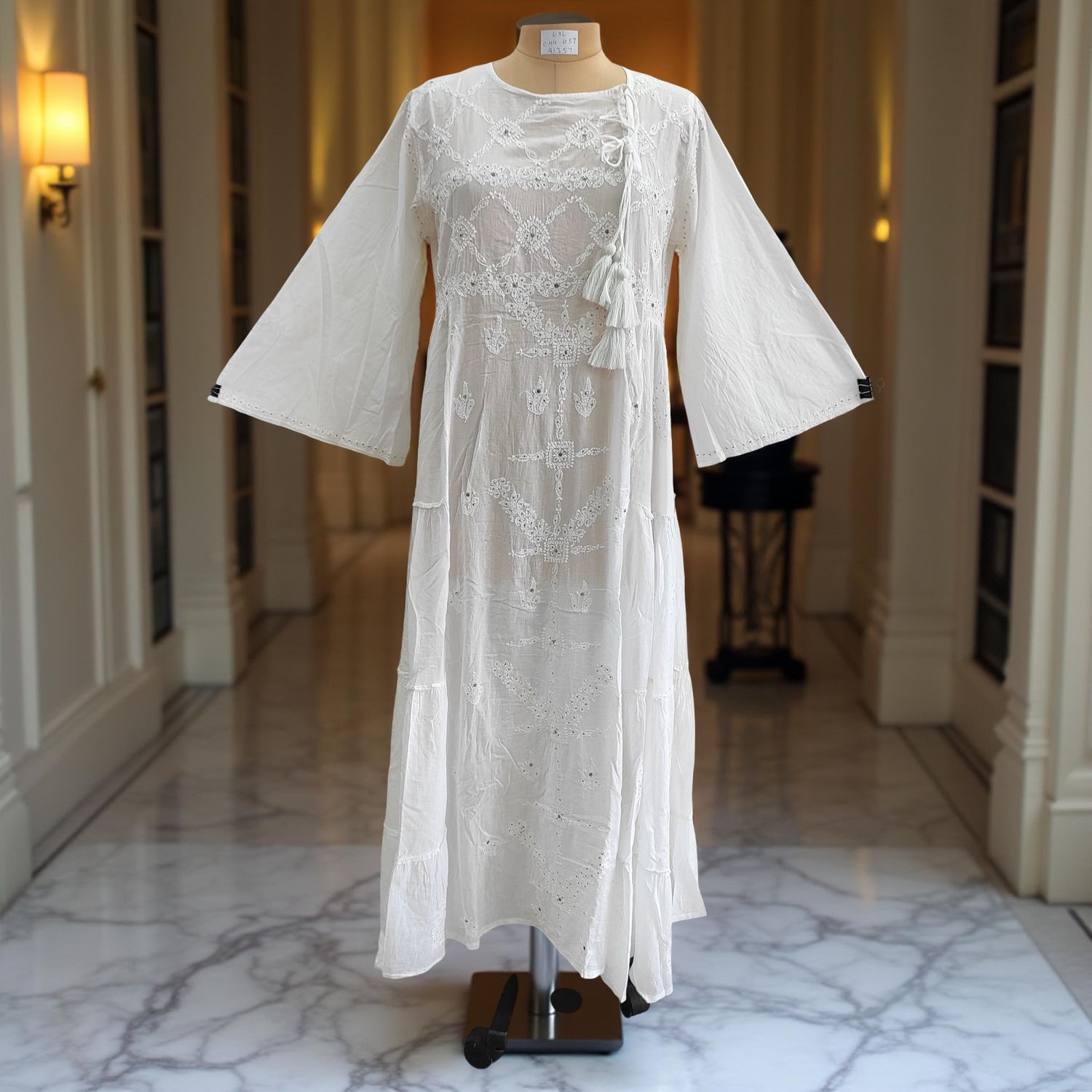 L/XL Cindrella embroidery Cotton Dress 57" Long Jalabiya