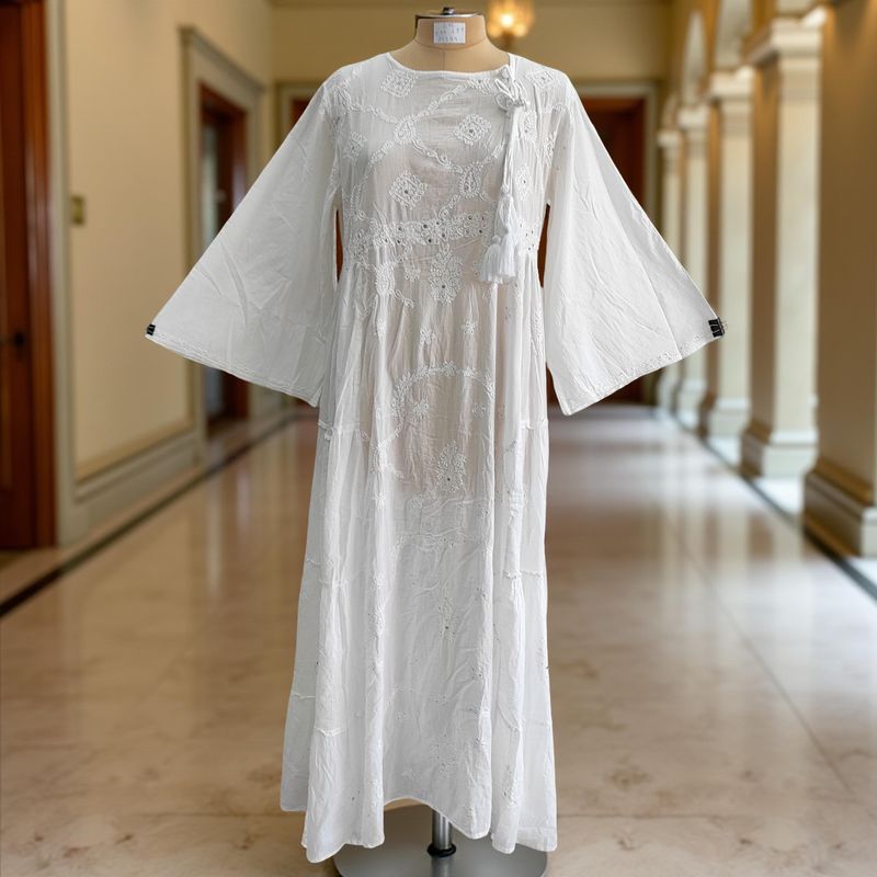 L/XL Cindrella embroidery Cotton Dress 57" Long Jalabiya