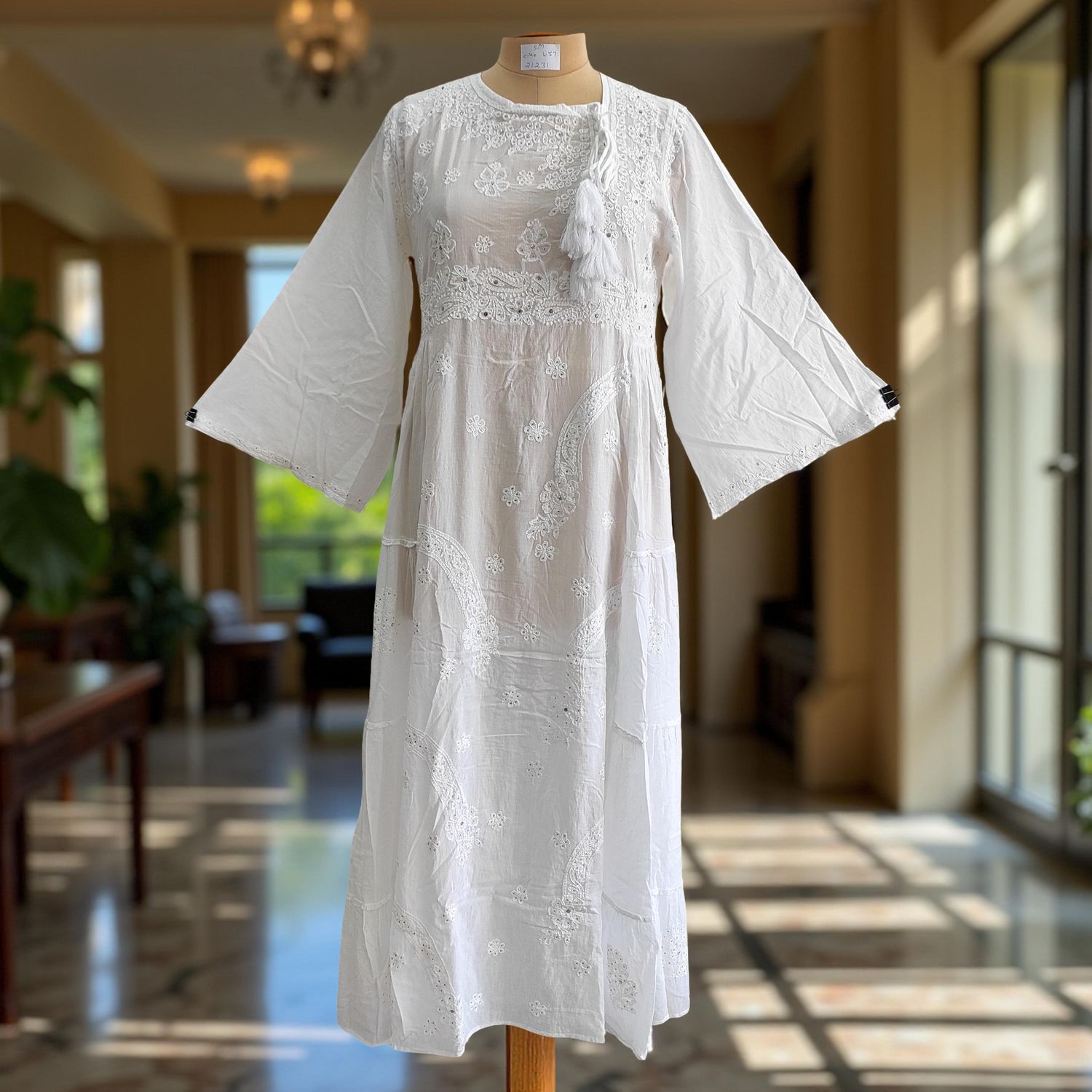 S/M Cindrella Embroidery Cotton Dress 57" Long Jalabiya