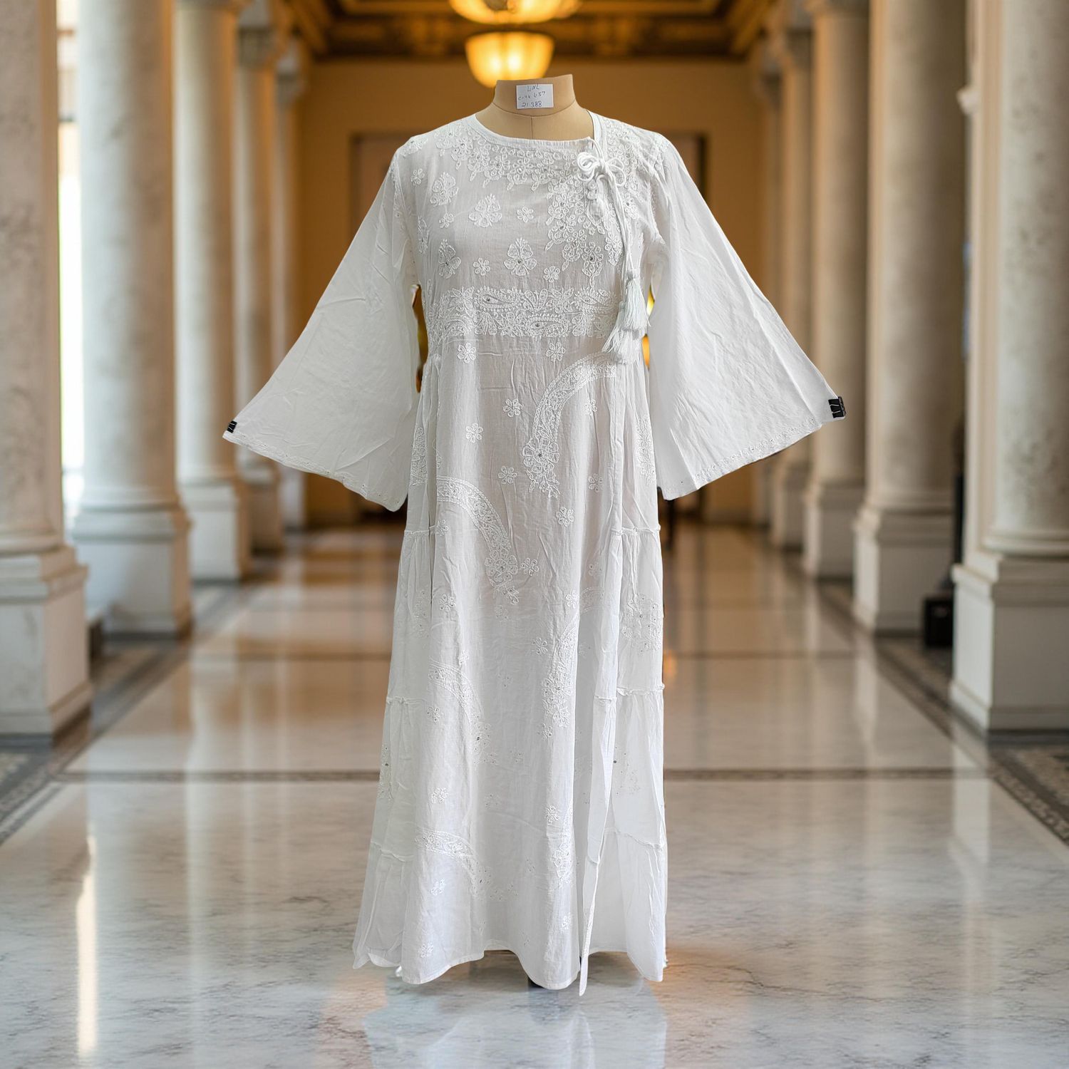 L/XL Cindrella embroidery Cotton Dress 57" Long Jalabiya