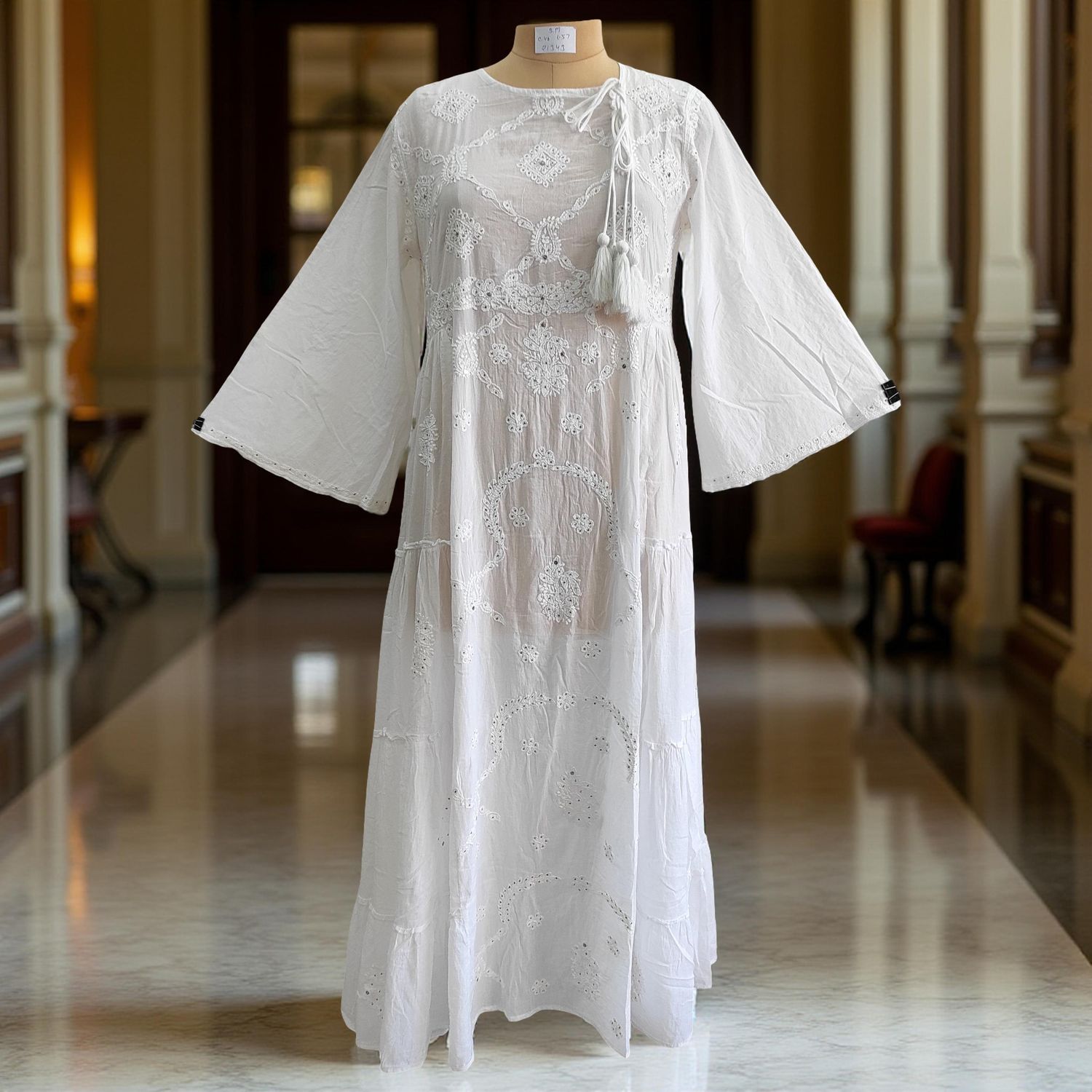 S/M Cindrella Embroidery Cotton Dress 57" Long Jalabiya