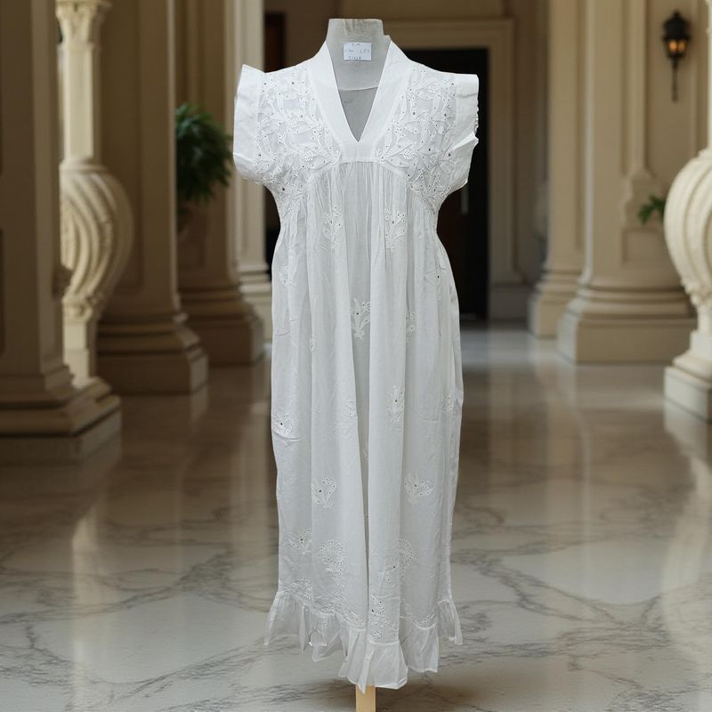 L/XL Amani White Embroidery Cotton Dress 57" Short Sleeves Jalabiya