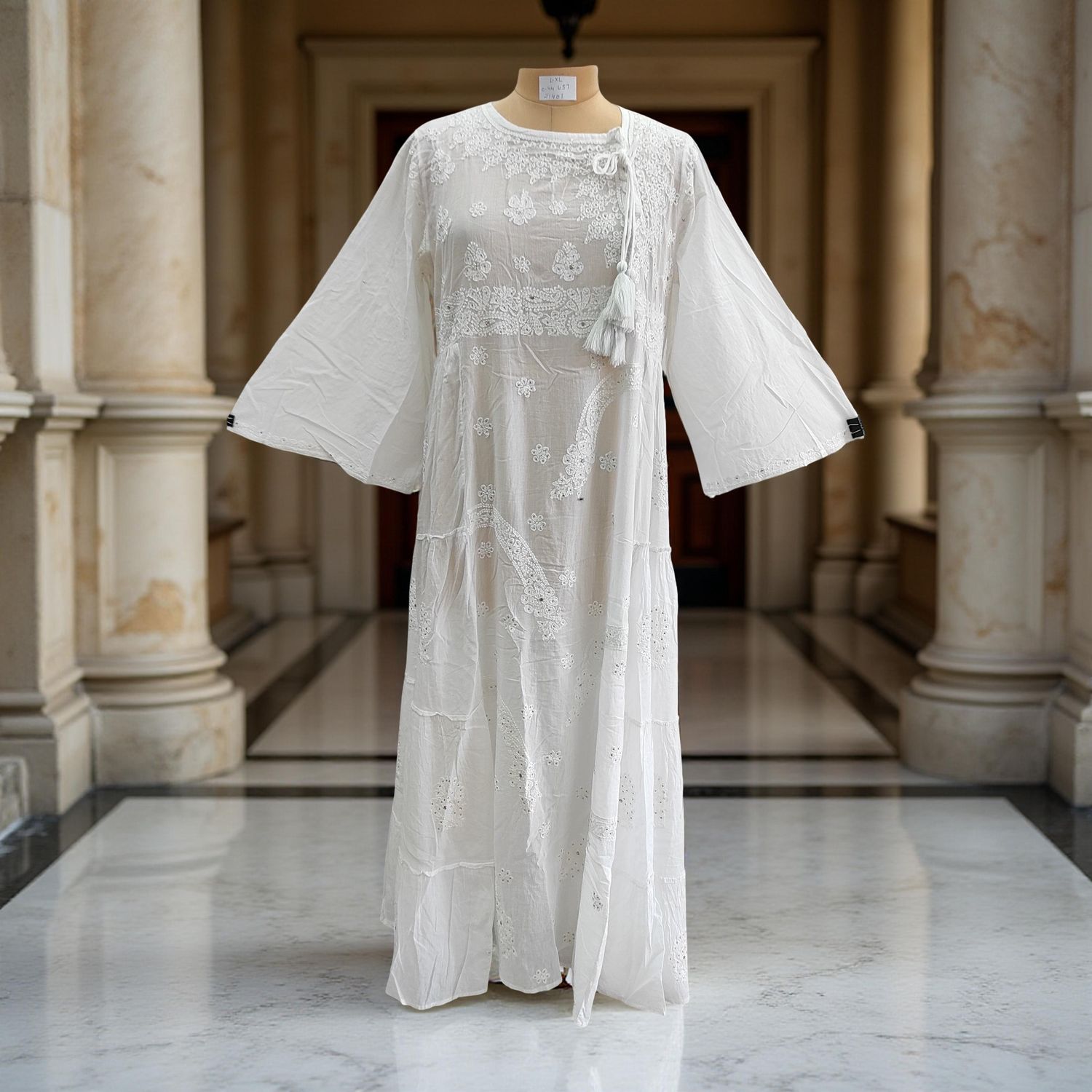 L/XL Cindrella embroidery Cotton Dress 57" Long Jalabiya