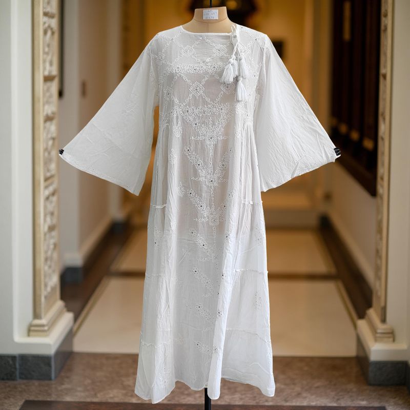 L/XL Cindrella embroidery Cotton Dress 57" Long Jalabiya