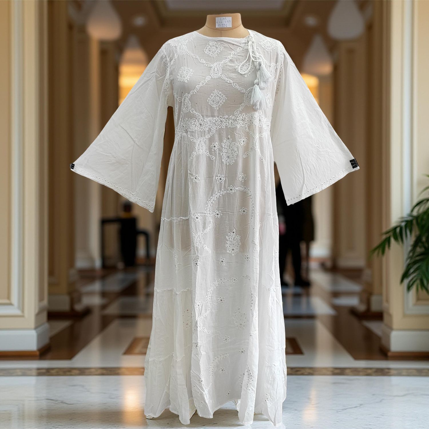 L/XL Cindrella embroidery Cotton Dress 57" Long Jalabiya