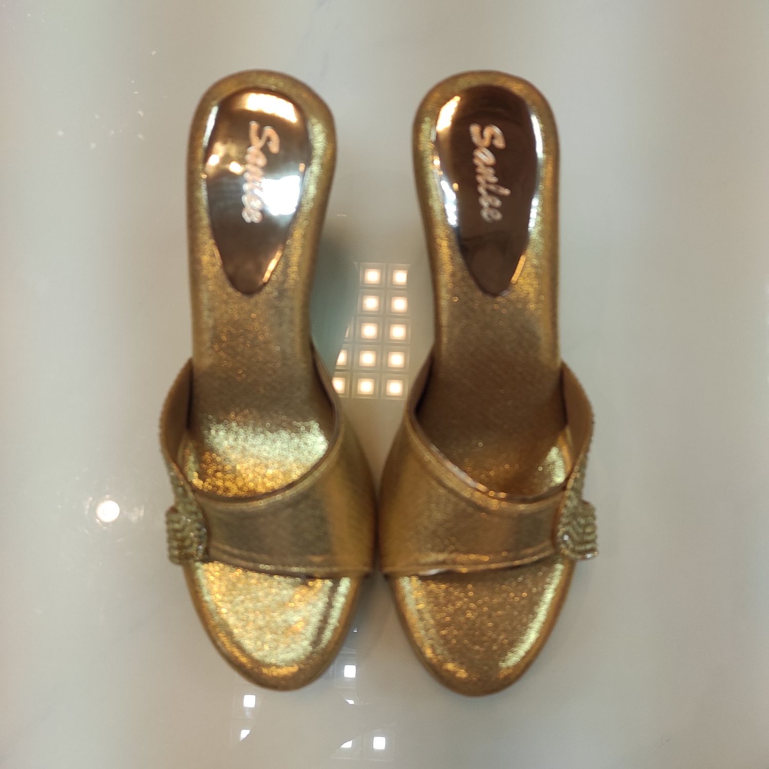 Indian Sleeper Size - 36