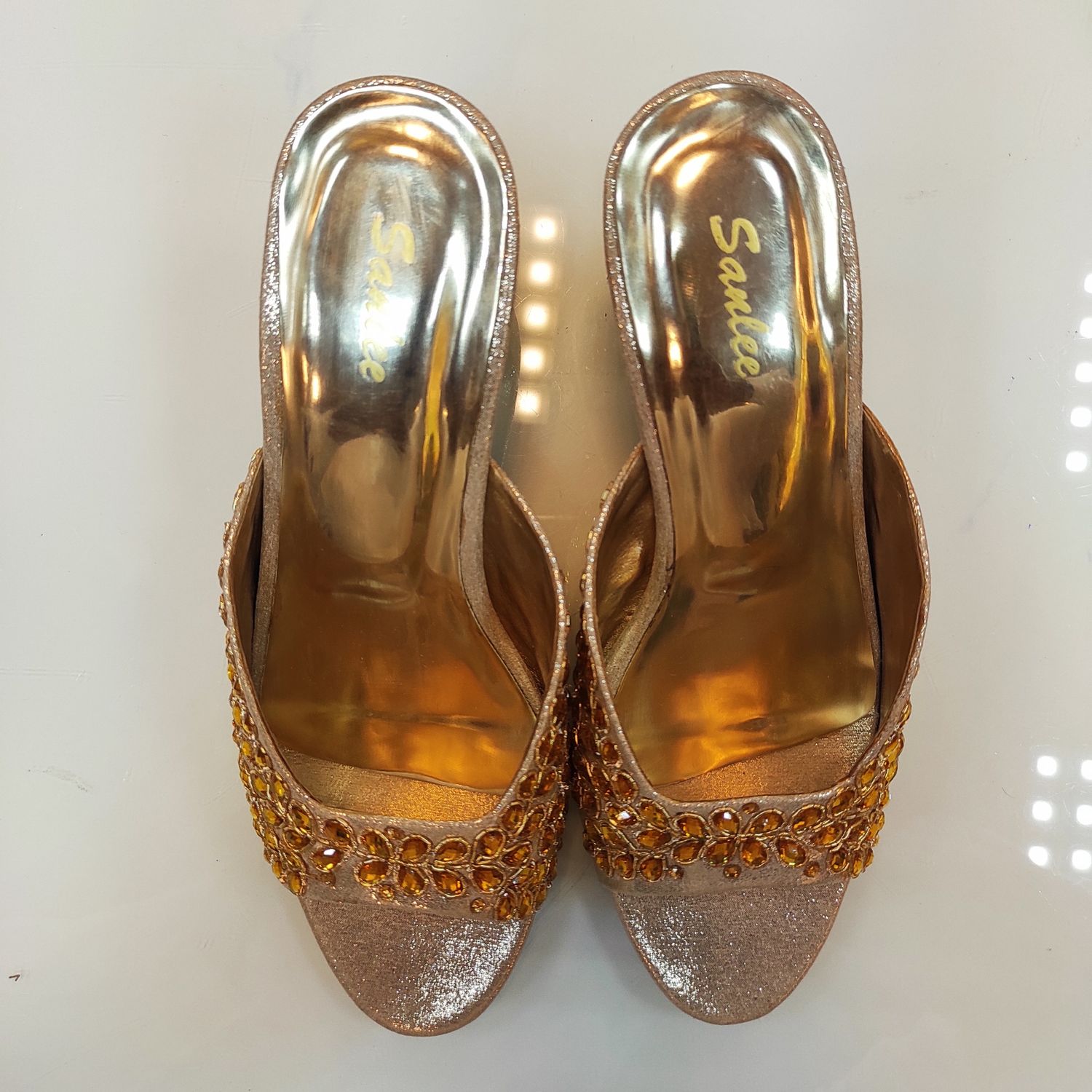 Indian slipper Size 34