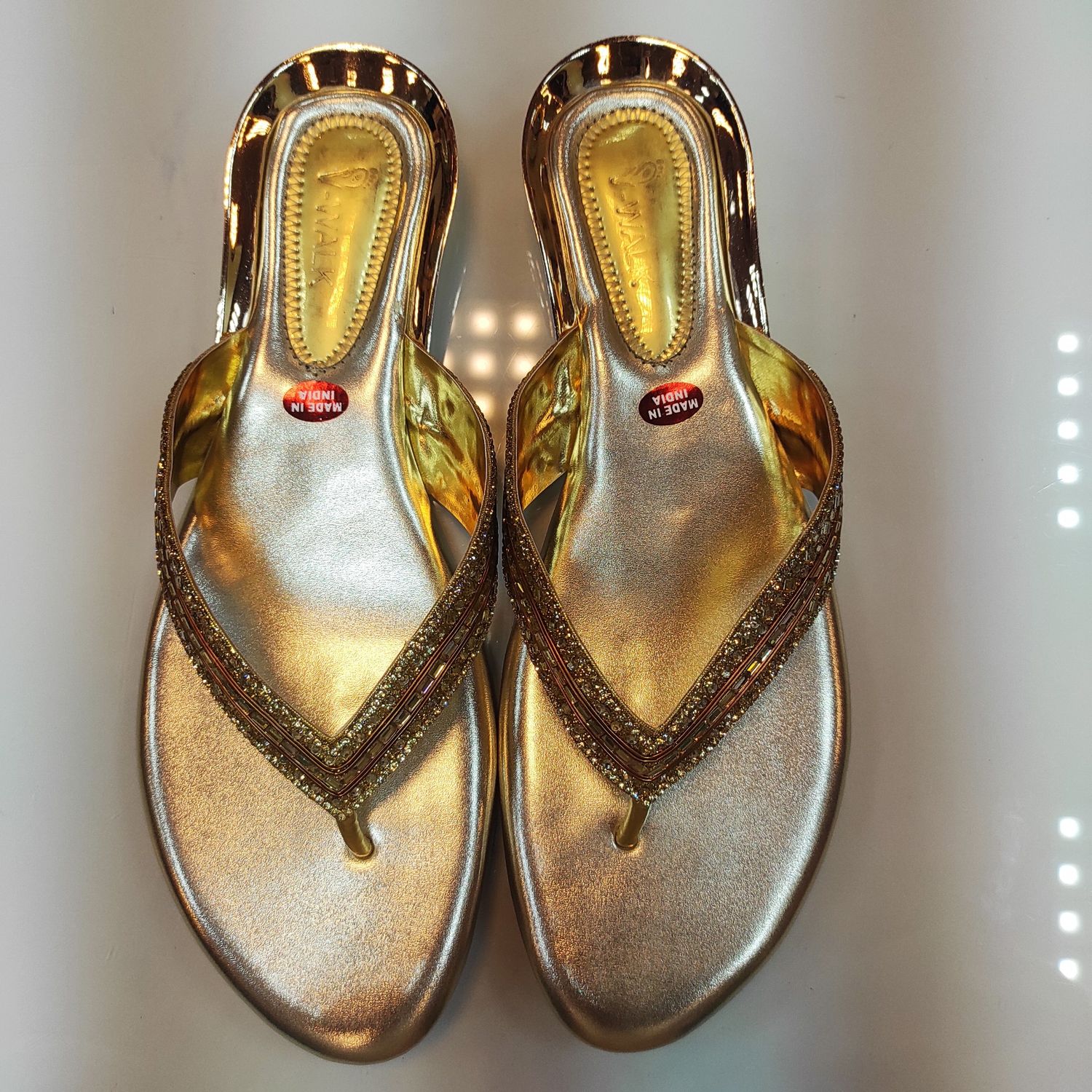 Indian sleeper  Size 42