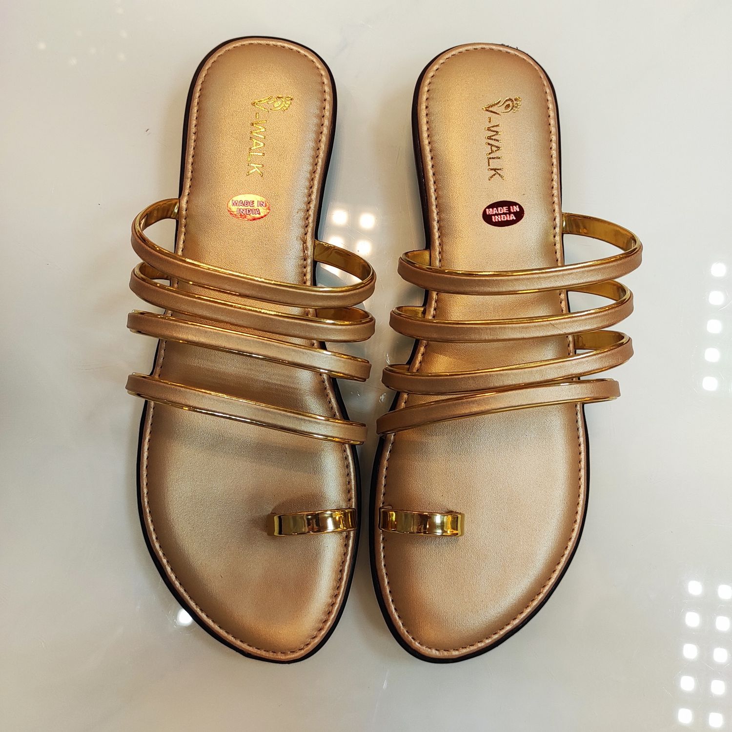 Indian Sleeper - Size 40