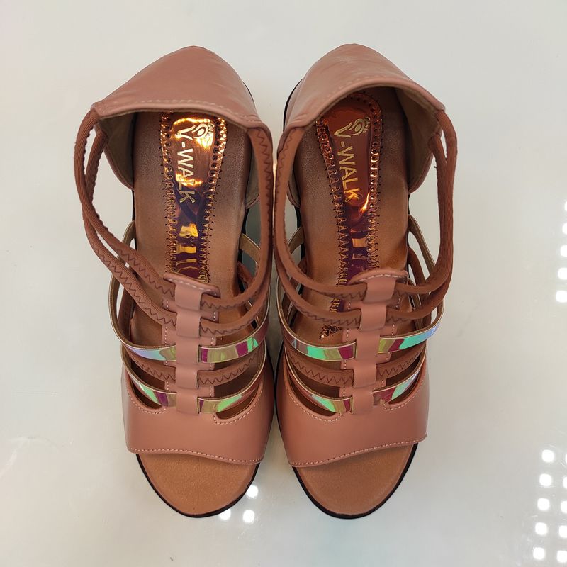 Indian sleeper Style  Size 39