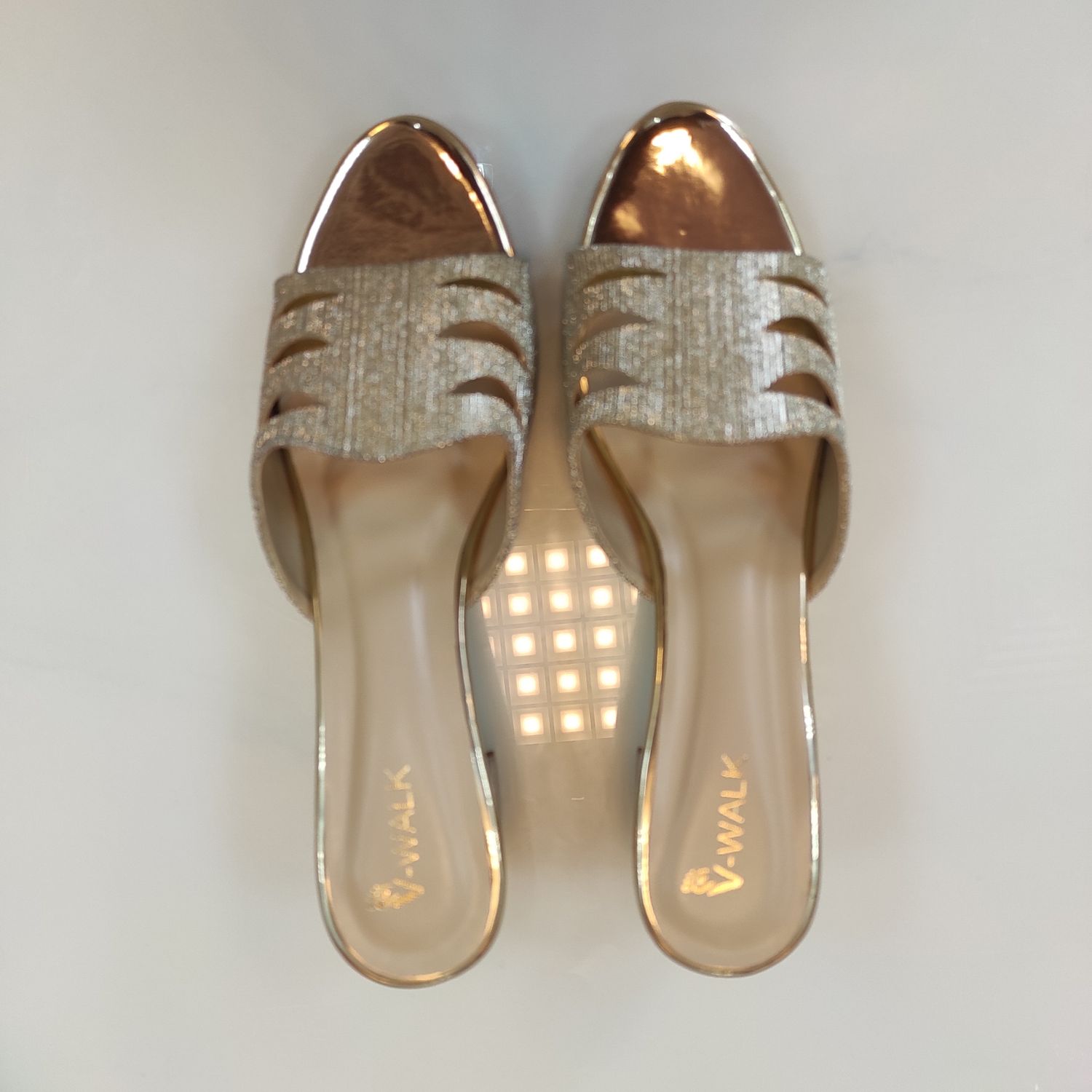 Indian sleeper  Size 41