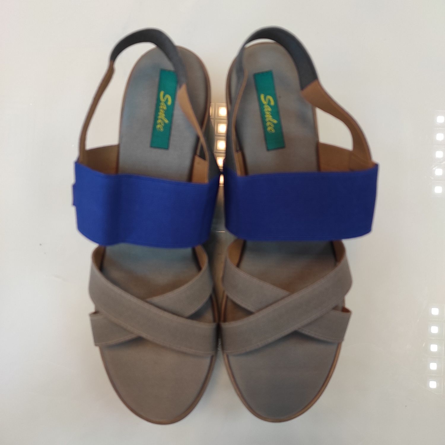 Indian Sleeper - Size 40