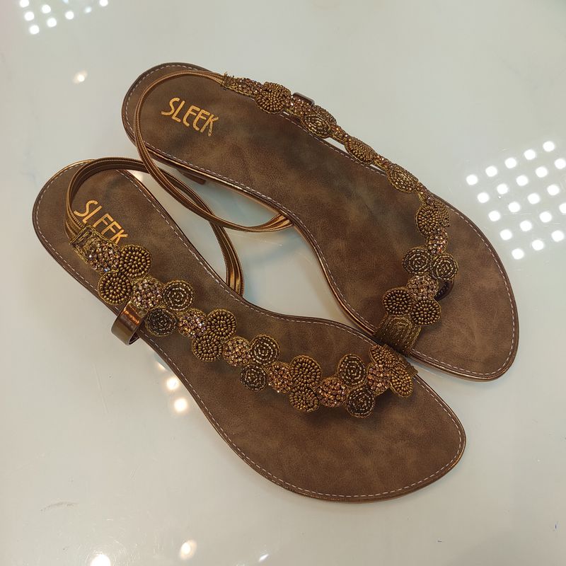 Indian sleeper Style  Size 39