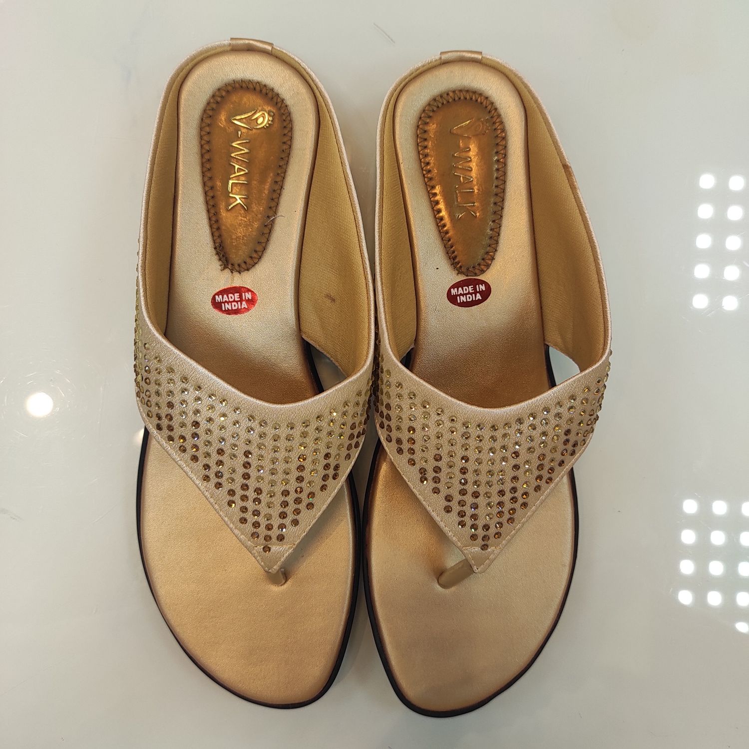 Indian Sleeper - Size 40