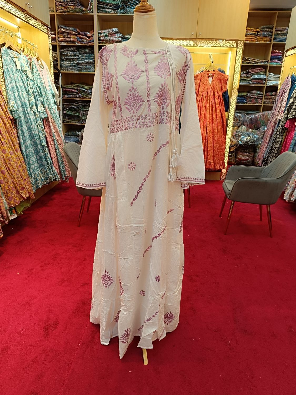 L/XL Cindrella embroidery Cotton Dress 57" Long Jalabiya