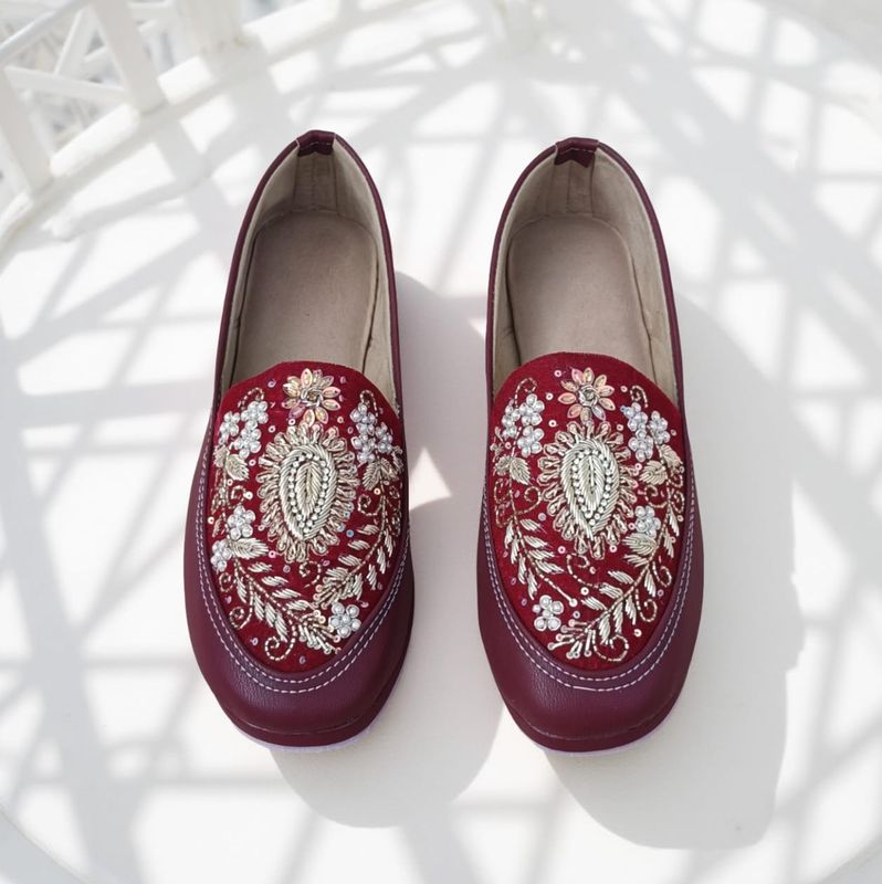 Leather Maroon Hand Embroidered Indian Style Loafers Size - 39
