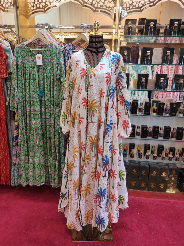 L/XL   Meher Crystal White Cotton Dress 56" Long Jalabiya