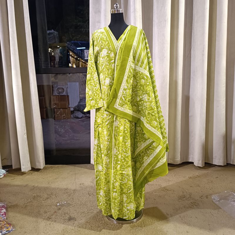 L/XL Abaya With Sheila Inner Set Cotton length 57” Long